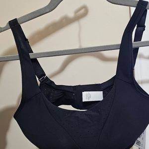 Brand new Lululemon running sports bra 32D